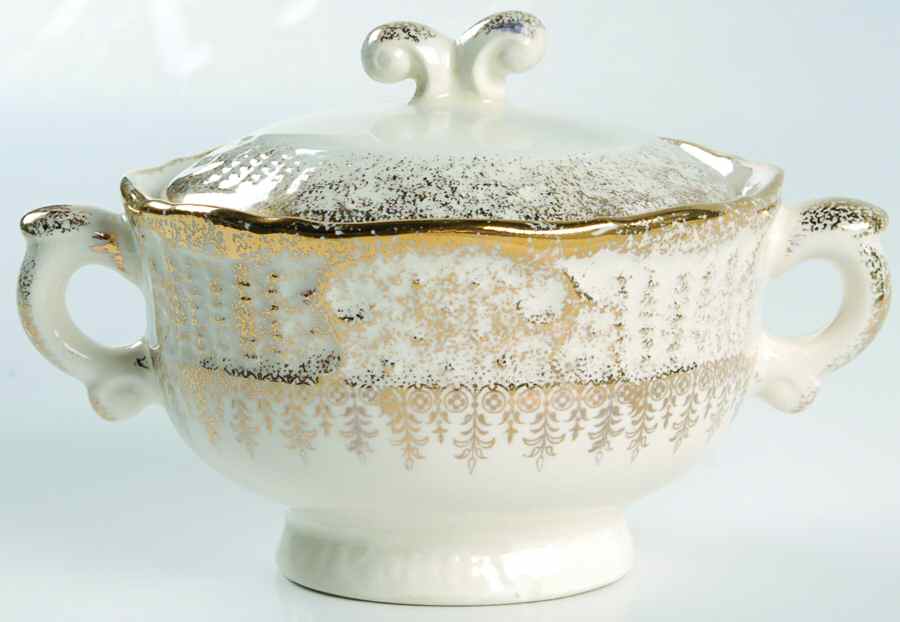 VOG17 Sugar Bowl & Lid by Vogue-1
