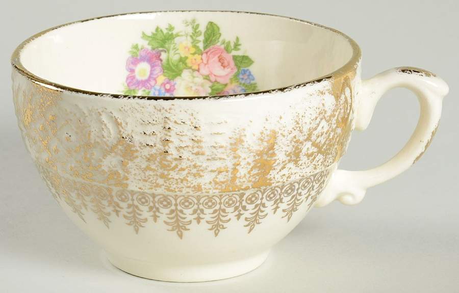 VOG17 Flat Cup by Vogue-1