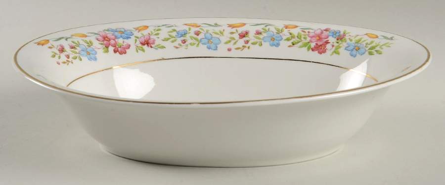 VOG18 10" Oval Vegetable Bowl by Vogue-1