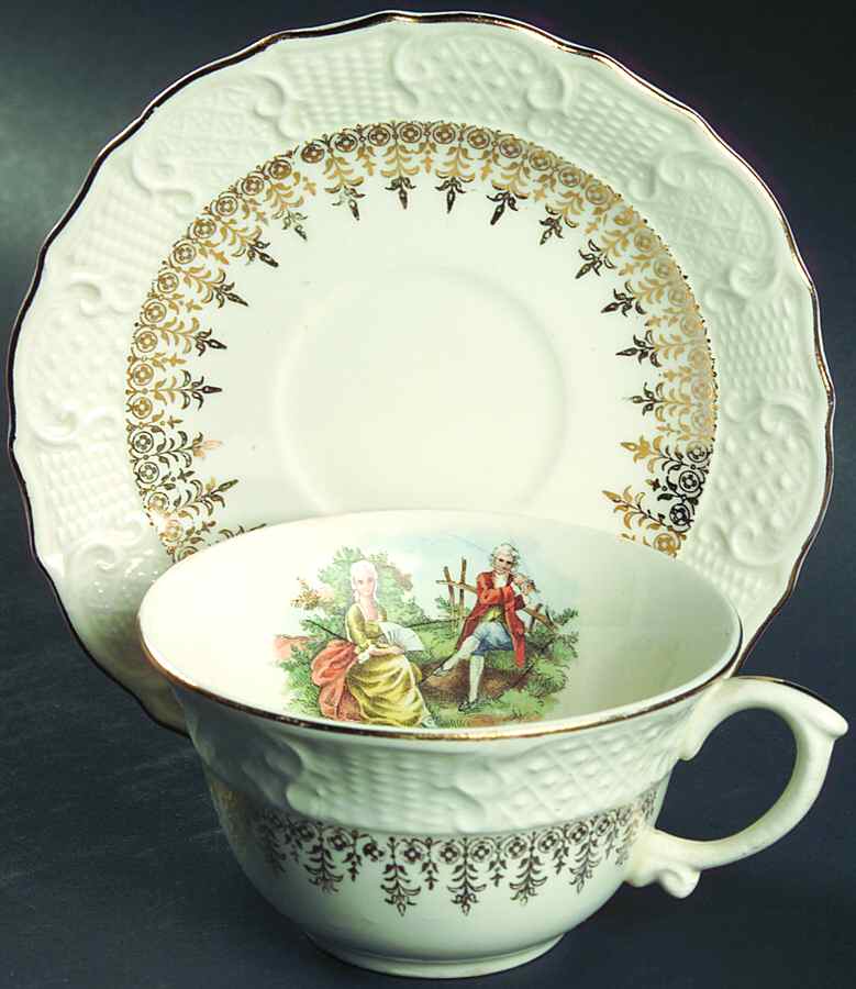 VOG7 Flat Cup & Saucer Set by Vogue-1
