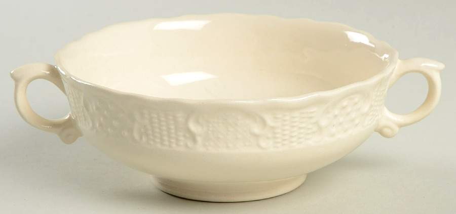 Washington Colonial Flat Cream Soup Bowl by Vogue-1