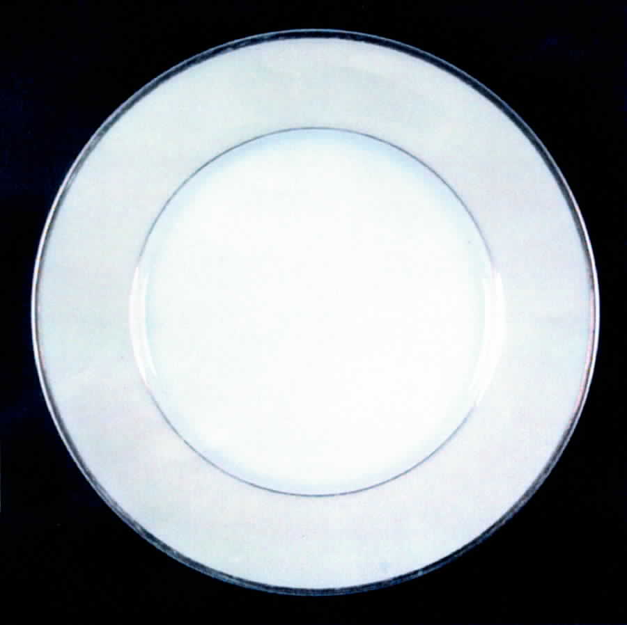 VTO1 Salad Plate by Victoria (Austria)-1