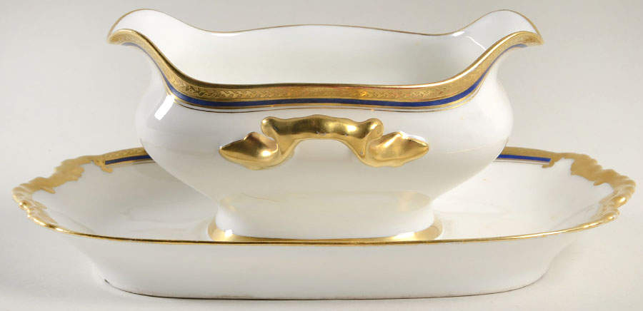 VIG58 Gravy Boat with Attached Underplate by Vignaud-1