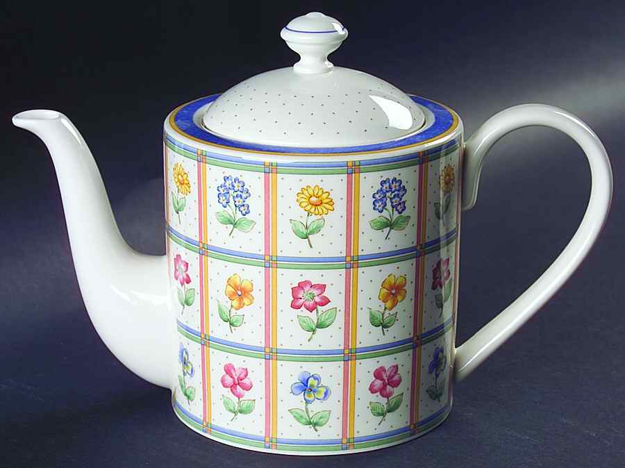 Julie Coffee Pot & Lid by Villeroy & Boch-1