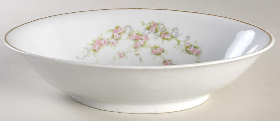 VTO64 10" Oval Vegetable Bowl by Victoria (Austria)-1