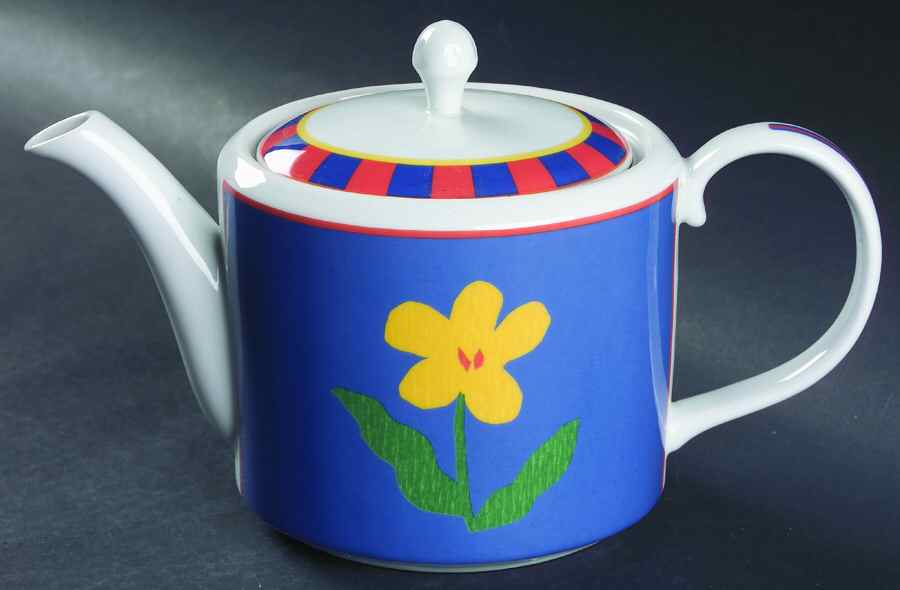 Yellow Flower Teapot & Lid by Vista Alegre-1