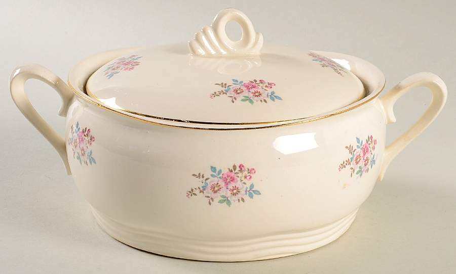 Nancy Lee Round Covered Vegetable by Vanity Fair-1