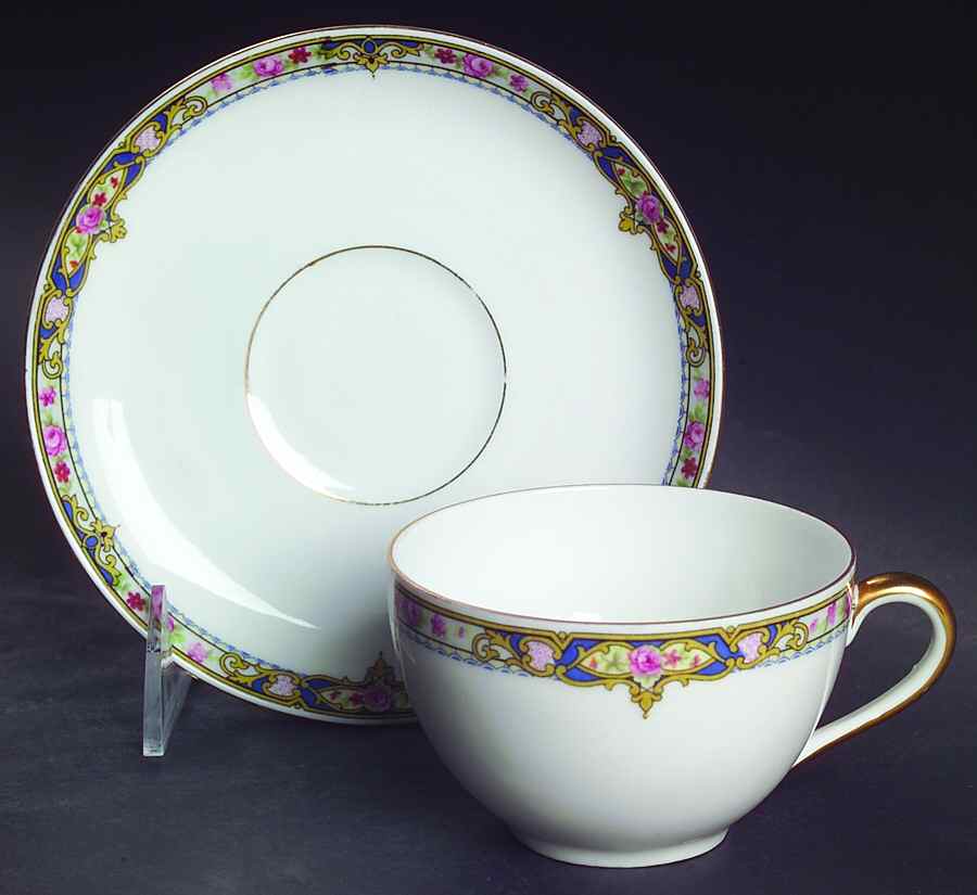 VIT118 Flat Cup & Saucer Set by Victoria (Czech)-1