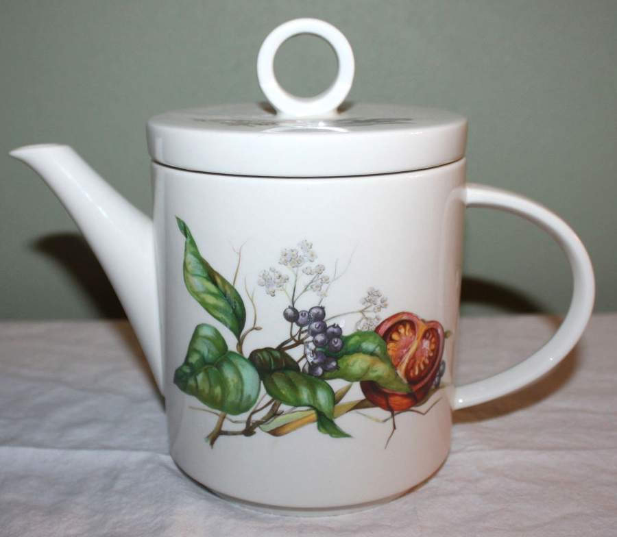 VIL34 Teapot & Lid by Villeroy & Boch-1