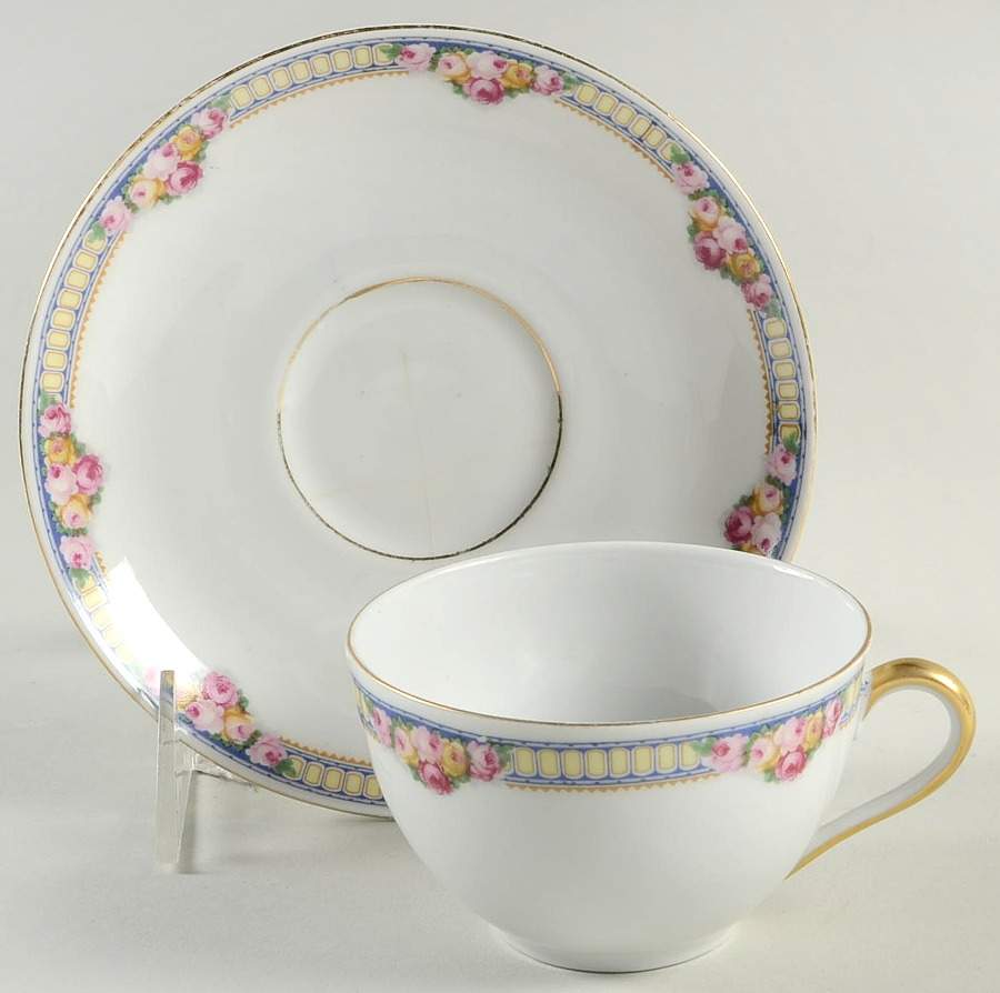 VIT127 Flat Cup & Saucer Set by Victoria (Czech)-1