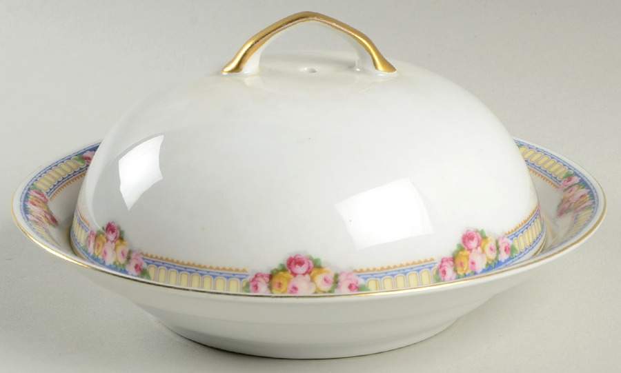 VIT127 Round Covered Butter by Victoria (Czech)-1