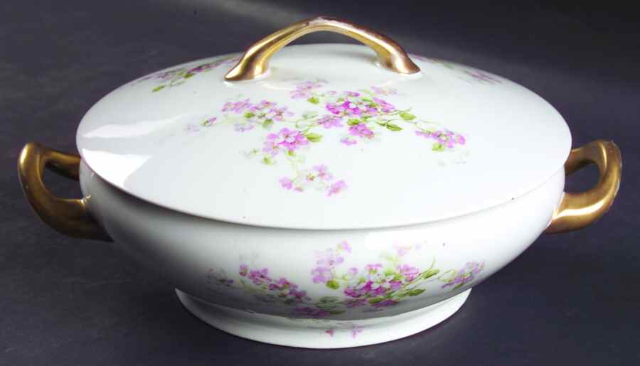 VTO9 Round Covered Vegetable by Victoria (Austria)-1