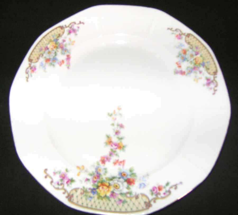 VIT130 Dinner Plate by Victoria (Czech)-1