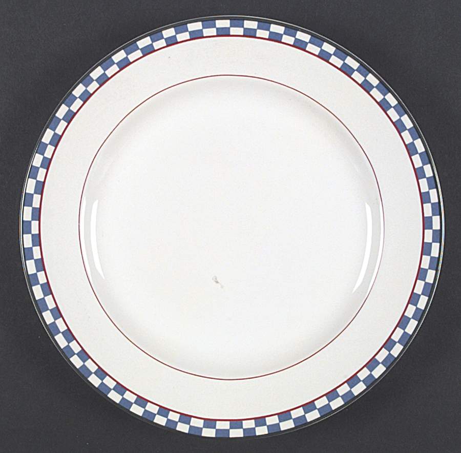 Shenandoah Dinner Plate by Vitromaster-1