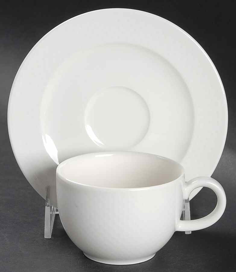 Tipo White Flat Cup & Saucer Set by Villeroy & Boch-1