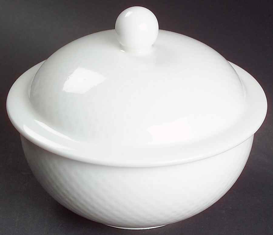 Tipo White Sugar Bowl & Lid by Villeroy & Boch-1