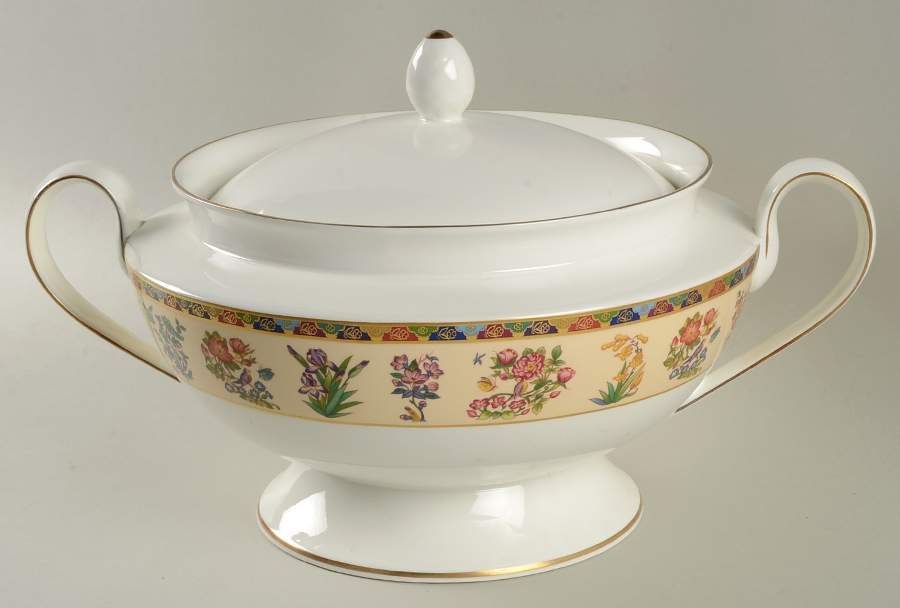 Bengal Tureen &  Lid by Villeroy & Boch-1