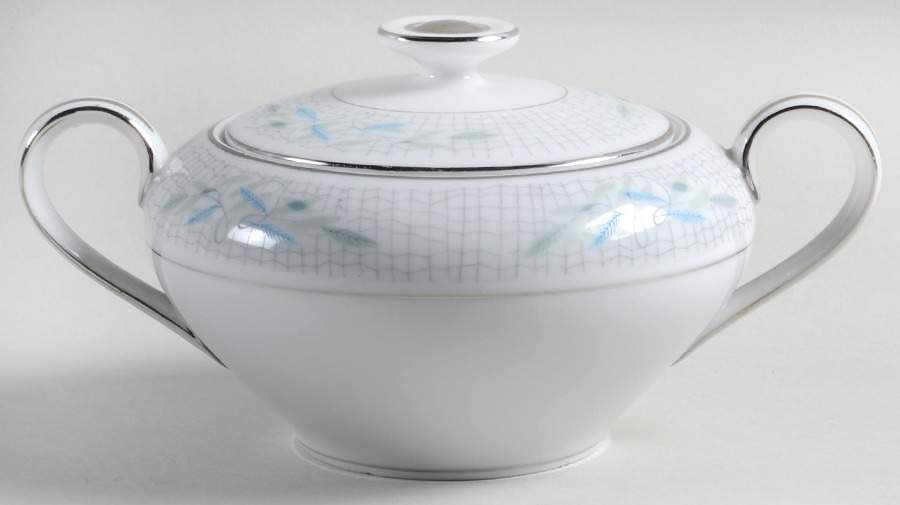 Symphony Sugar Bowl & Lid by Valmont-1