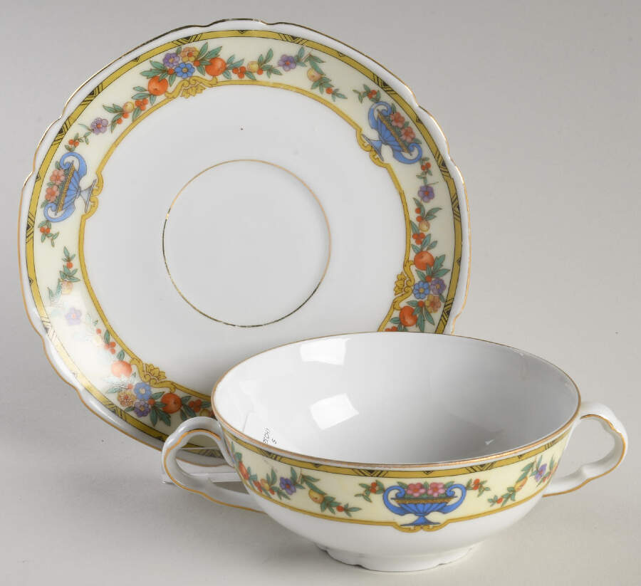 VIT134 Flat Cream Soup Bowl & Saucer Set by Victoria (Czech)-1