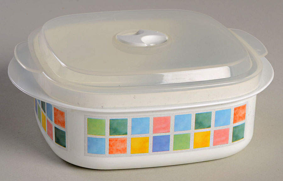 Twist Alea Limone 16 Oz Square Plastic Microwave Bowl w/Vent Lid by Villeroy & Boch-1
