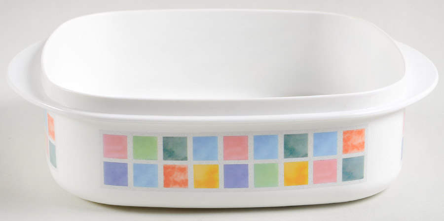 Twist Alea Limone 28 Oz Square Plastic Microwave Bowl No Vent Lid by Villeroy & Boch-1