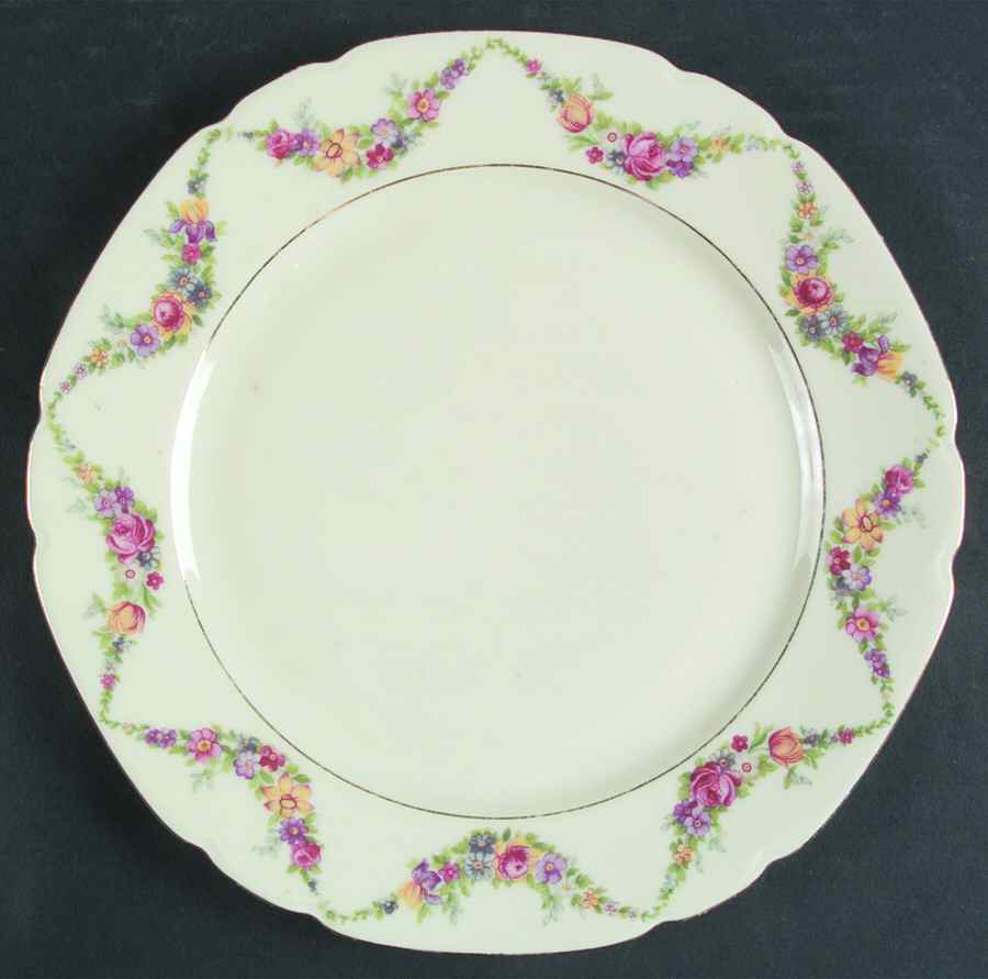 VIT138 Dinner Plate by Victoria (Czech)-1