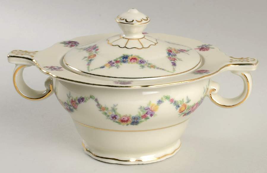 VIT138 Sugar Bowl & Lid by Victoria (Czech)-1