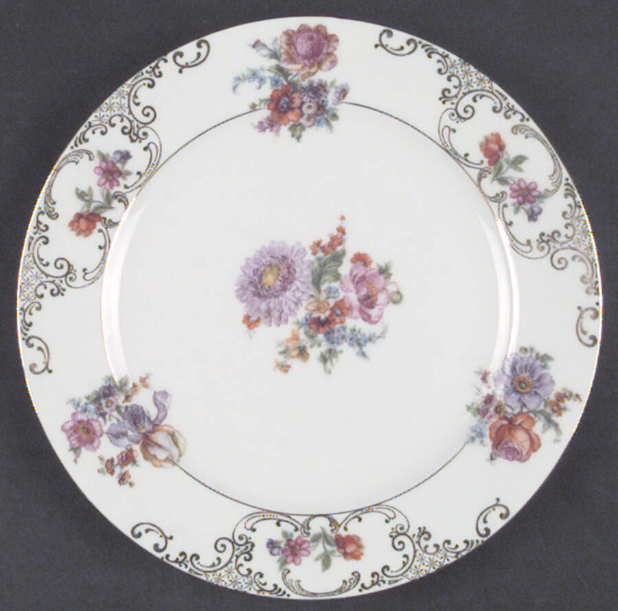 VIT140 Salad Plate by Victoria (Czech)-1