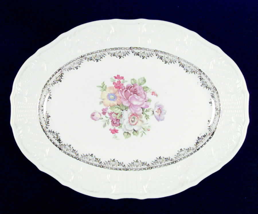 VOG38 11" Oval Serving Platter by Vogue-1