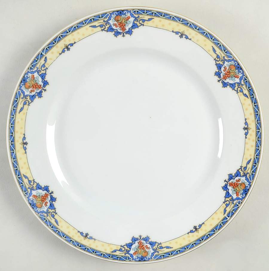 Oxford Dinner Plate by Victoria (Czech)-1