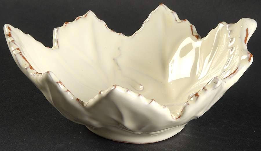 Crema 6" Leaf Dish by Vietri (Italy)-1