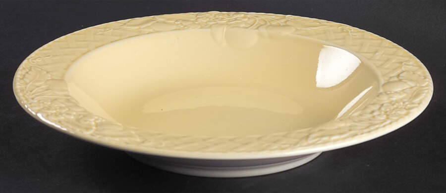 Piemont Estivo Rim Soup Bowl by Villeroy & Boch-1