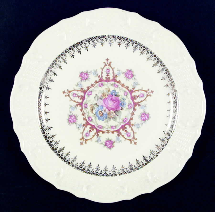 VOG40 Dinner Plate by Vogue-1