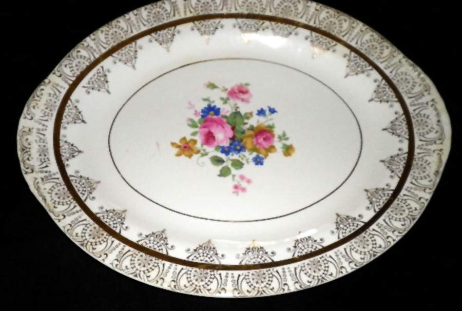 VOG41 14" Oval Serving Platter by Vogue-1