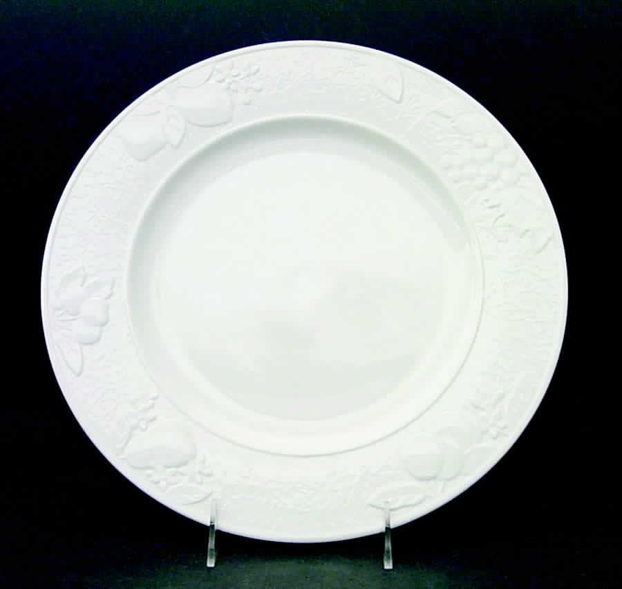 Chardonnay 12" Chop Plate (Round Platter) by Victoria & Beale-1