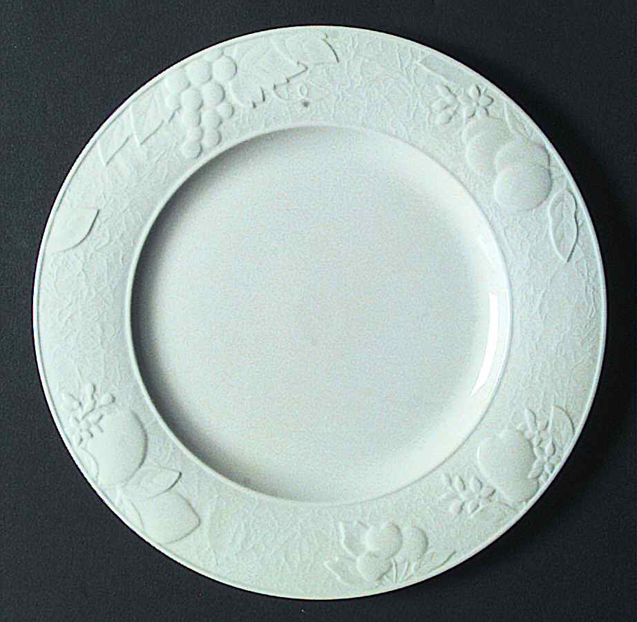 Chardonnay Dinner Plate by Victoria & Beale-1