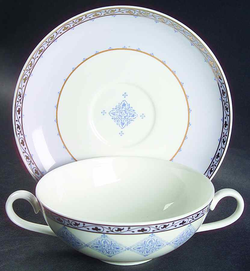 Azurea Flat Cream Soup Bowl & Saucer Set by Villeroy & Boch-1
