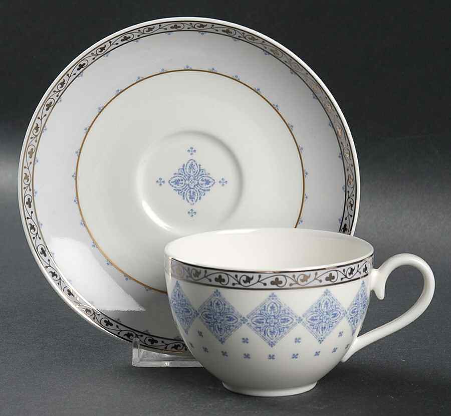 Azurea Flat Cup & Saucer Set by Villeroy & Boch-1