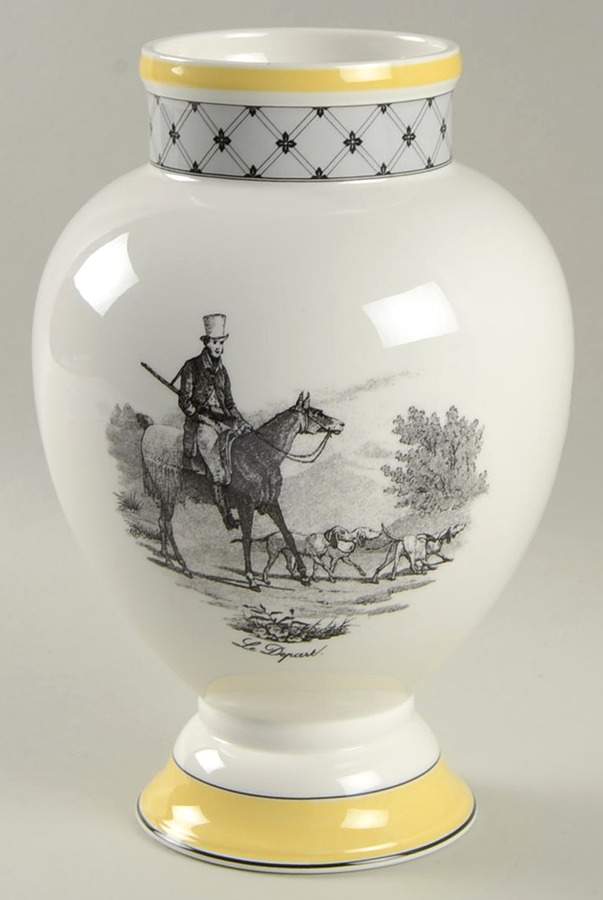 Audun Ferme 8" Trumpet Vase by Villeroy & Boch-1