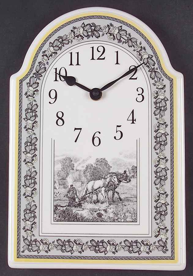 Audun Ferme Hanging Wall Clock by Villeroy & Boch-1