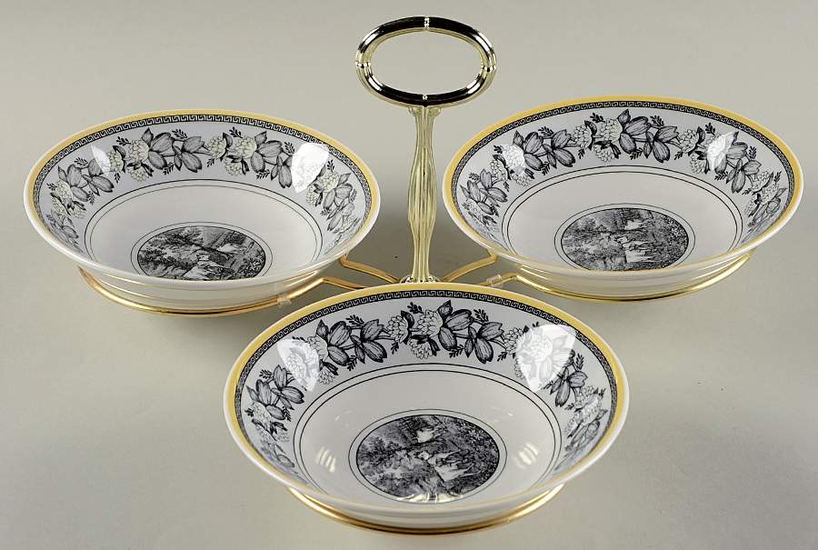 Audun Ferme 7" x 12" 3-Part Relish & Metal Stand (CERC) HC by Villeroy & Boch-1