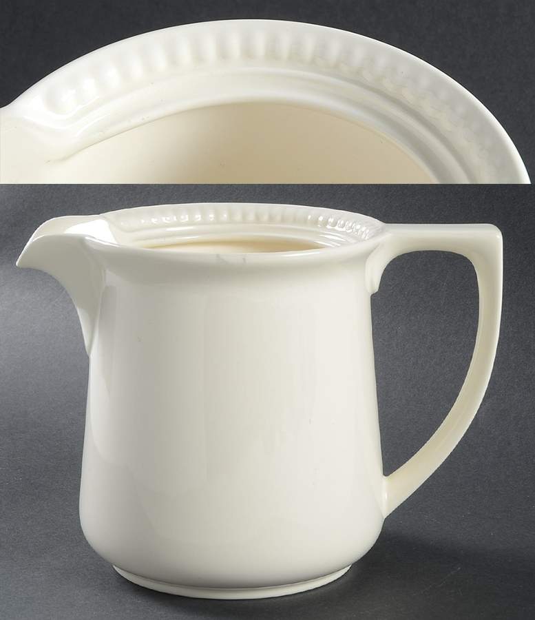 Coffeehouse 45 Oz Pitcher by Villeroy & Boch-1