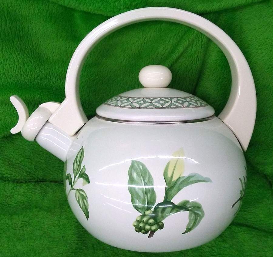 London Metal Kettle & Lid by Villeroy & Boch-1