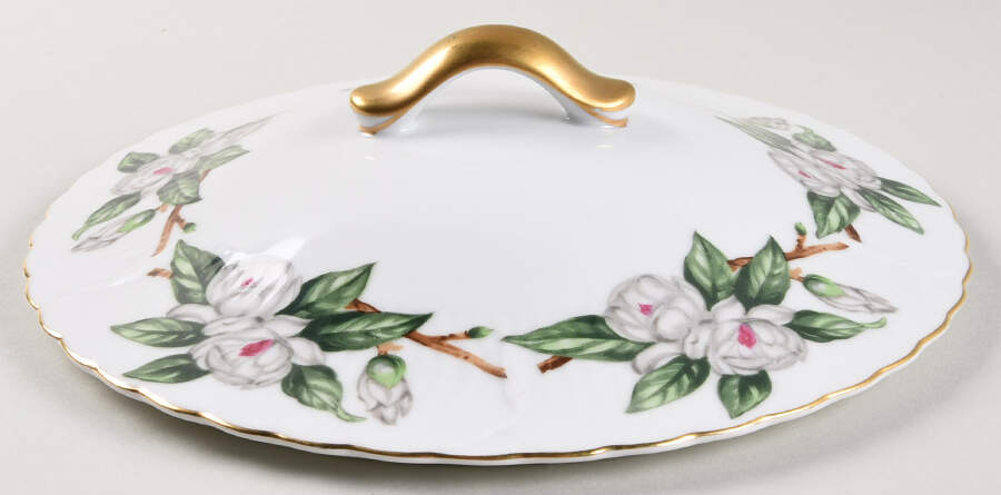 Camellia Lid for Round Vegetable by Victorian (Japan)-1