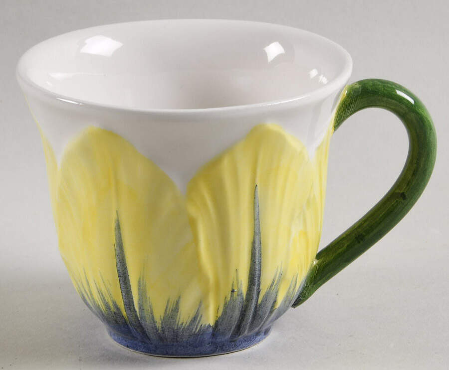 Viola Flat Cup by Vietri (Italy)-1