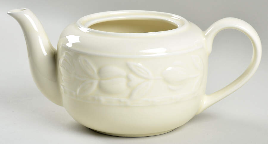 Formosa Cream Teapot No Lid by Vista Alegre-1