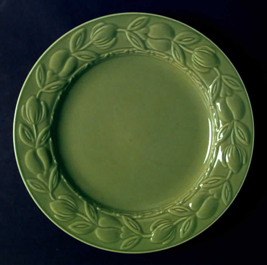 Formosa Celadon Dinner Plate by Vista Alegre-1