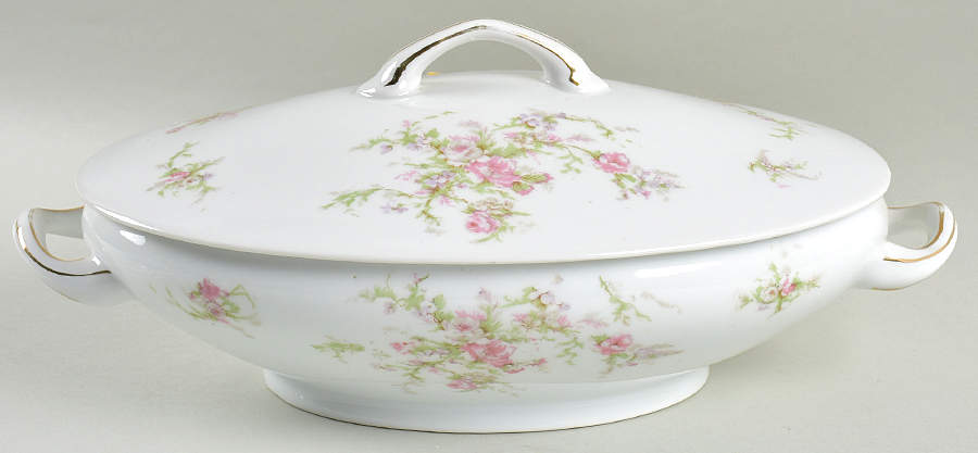 VTO23 Oval Covered Vegetable by Victoria (Austria)-1
