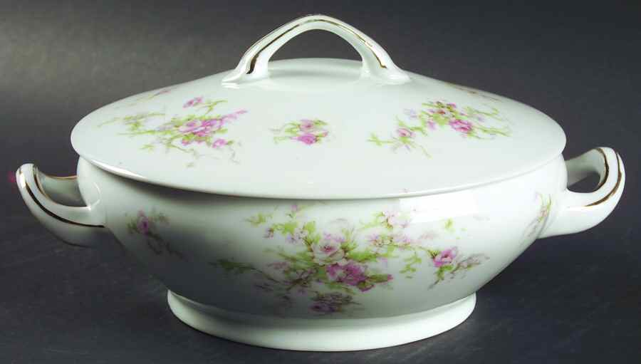 VTO23 Round Covered Vegetable by Victoria (Austria)-1