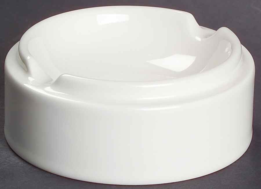 Easy White Small Ashtray by Villeroy & Boch-1